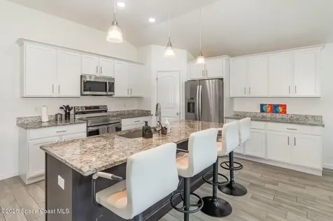1534 Pine Street Orlando FL 32824