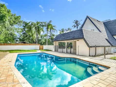 128 S Montgomery Avenue Deland FL 32720