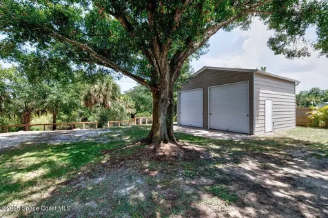 1131 George Street Sebastian FL 32958