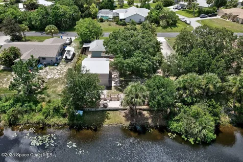 1131 George Street Sebastian FL 32958