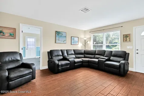 1131 George Street Sebastian FL 32958
