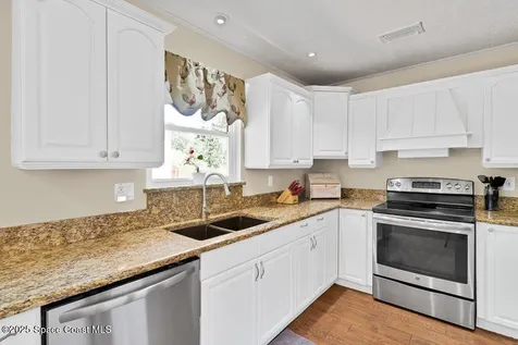 1131 George Street Sebastian FL 32958
