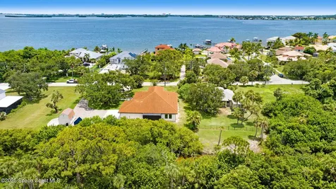 1825 S Banana River Drive Merritt Island FL 32952