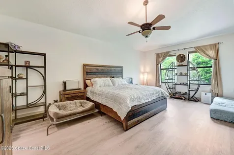 1825 S Banana River Drive Merritt Island FL 32952