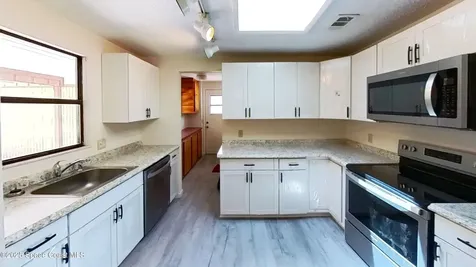 581 Borraclough Avenue Palm Bay FL 32907
