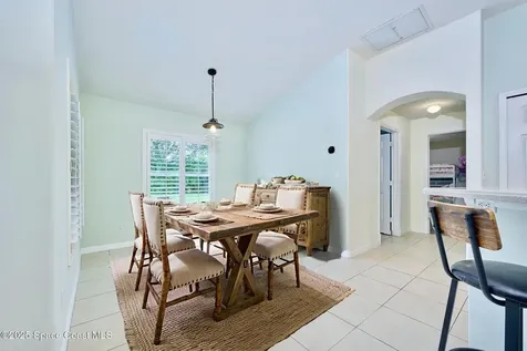 4705 Stephanie Lane SW Vero Beach FL 32968