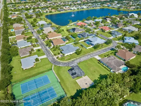 4705 Stephanie Lane SW Vero Beach FL 32968