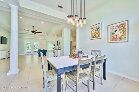 4705 Stephanie Lane SW Vero Beach FL 32968