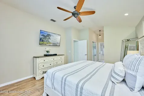 4705 Stephanie Lane SW Vero Beach FL 32968