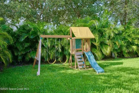 4705 Stephanie Lane SW Vero Beach FL 32968