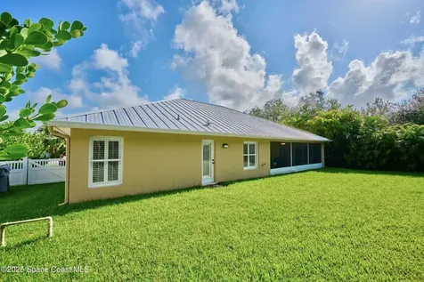 4705 Stephanie Lane SW Vero Beach FL 32968