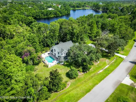 3869 Rambling Acres Drive Titusville FL 32796