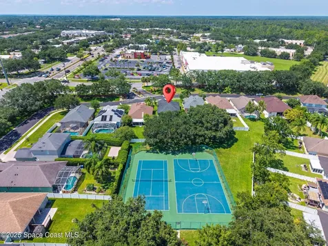 1850 Emerald Green Circle Oviedo FL 32765