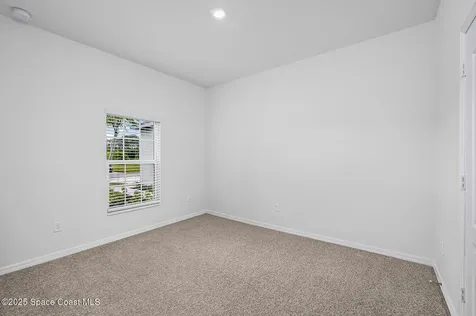 884 Aruba Avenue SE Palm Bay FL 32909