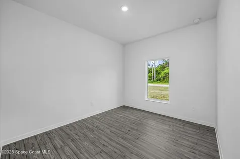 884 Aruba Avenue SE Palm Bay FL 32909