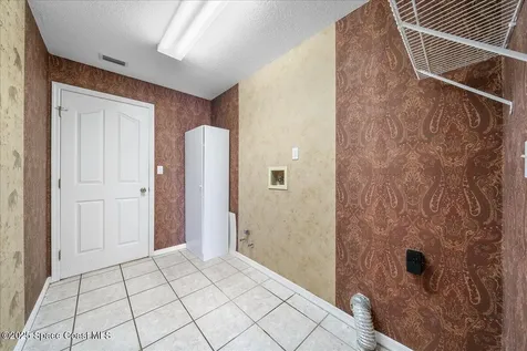 2400 Ravenswood Drive Titusville FL 32780