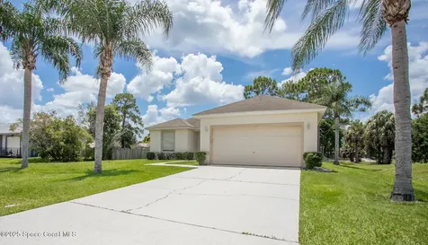 1752 Valcourt Street NW Palm Bay FL 32907