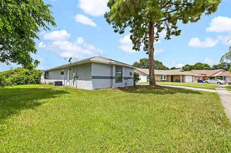 809 Kara Circle Rockledge FL 32955