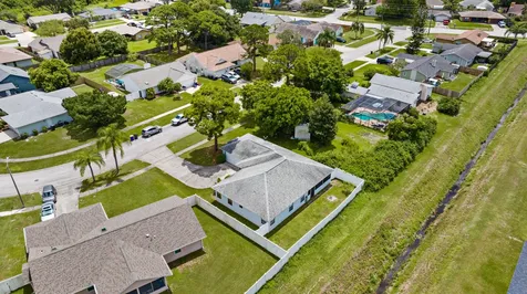 809 Kara Circle Rockledge FL 32955