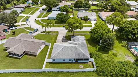 809 Kara Circle Rockledge FL 32955