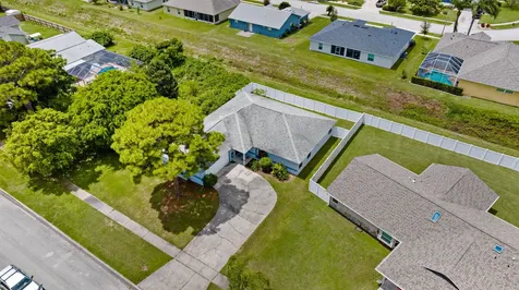 809 Kara Circle Rockledge FL 32955