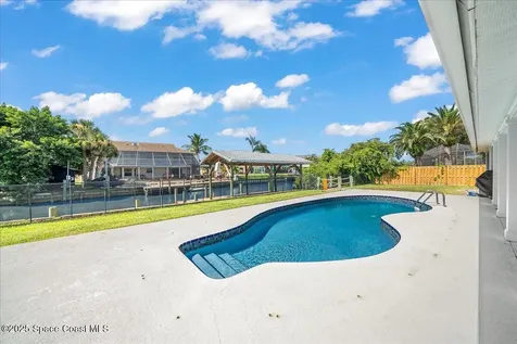 128 Windward Way Indian Harbour Beach FL 32937
