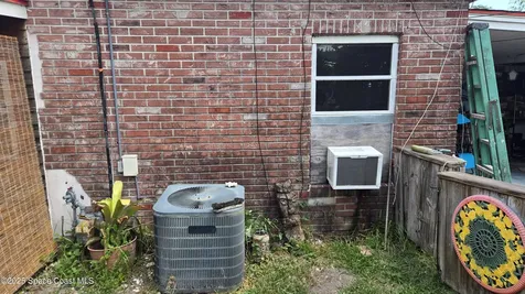 2007 Tyler Avenue Melbourne FL 32935