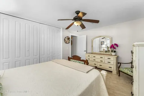 470 Bimini Lane Indian Harbour Beach FL 32937