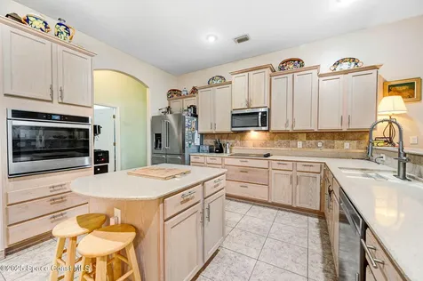 393 Farley Street SW Palm Bay FL 32908