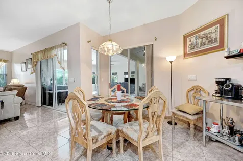 393 Farley Street SW Palm Bay FL 32908