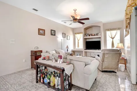 393 Farley Street SW Palm Bay FL 32908