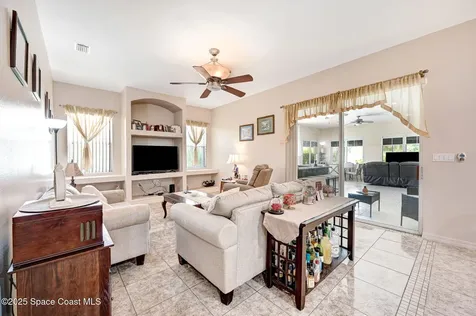 393 Farley Street SW Palm Bay FL 32908