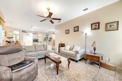 393 Farley Street SW Palm Bay FL 32908