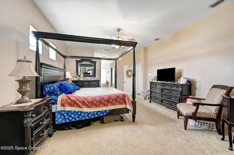 393 Farley Street SW Palm Bay FL 32908