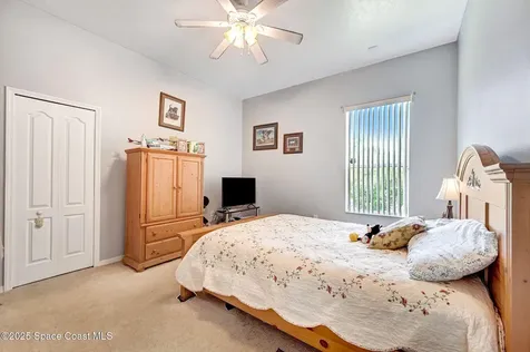 393 Farley Street SW Palm Bay FL 32908