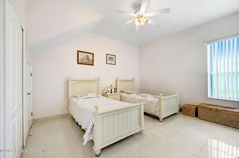 393 Farley Street SW Palm Bay FL 32908