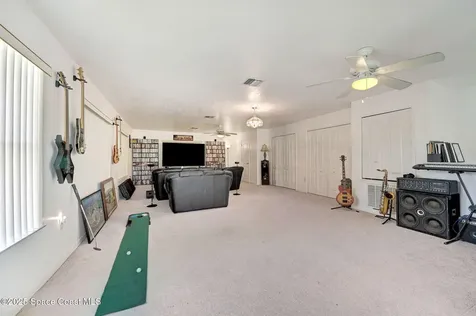 393 Farley Street SW Palm Bay FL 32908