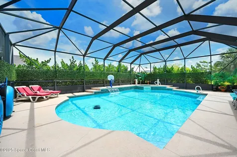 393 Farley Street SW Palm Bay FL 32908