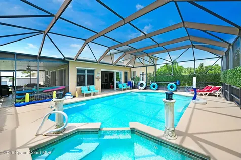 393 Farley Street SW Palm Bay FL 32908