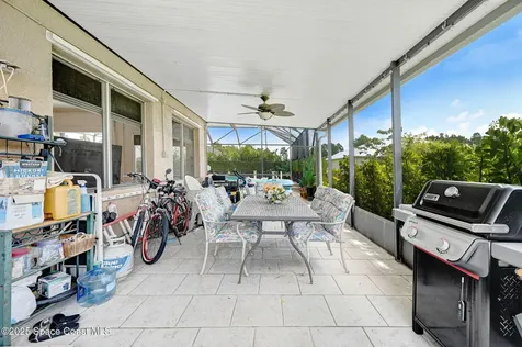393 Farley Street SW Palm Bay FL 32908