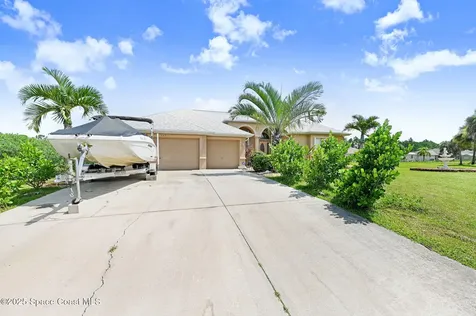 393 Farley Street SW Palm Bay FL 32908
