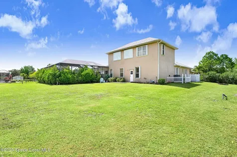 393 Farley Street SW Palm Bay FL 32908