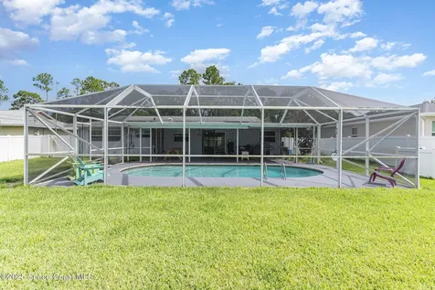 1661 Sandusky Street SE Palm Bay FL 32909
