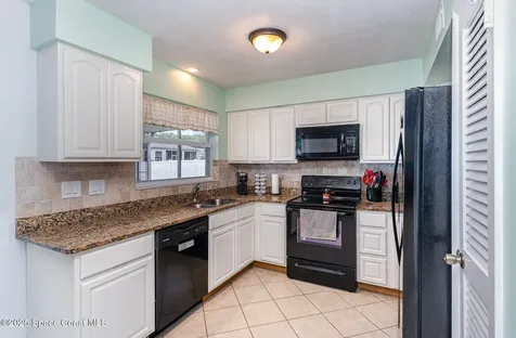1661 Sandusky Street SE Palm Bay FL 32909