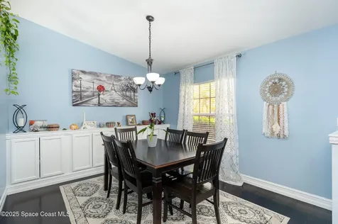713 Del Mar Circle Melbourne FL 32904