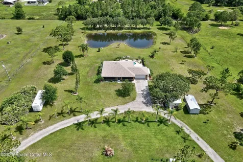 13280 81st Street Fellsmere FL 32948