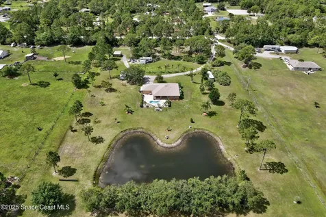 13280 81st Street Fellsmere FL 32948