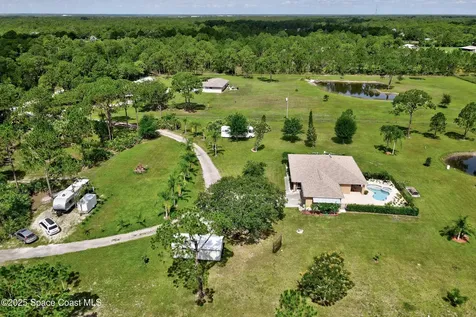 13280 81st Street Fellsmere FL 32948