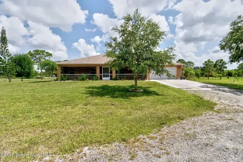 13280 81st Street Fellsmere FL 32948