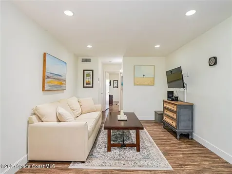 76 Royal Oak Drive Vero Beach FL 32962